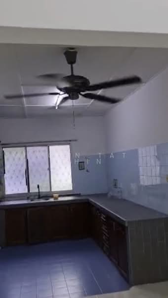 Terraced House for Rent in Taman Selayang Utama (Selayang) - Yoon Tat Chin - Kitchen - PropertyGuru.com.my