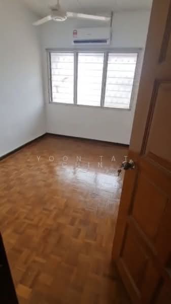 Terraced House for Rent in Taman Selayang Utama (Selayang) - Yoon Tat Chin - Interior - PropertyGuru.com.my