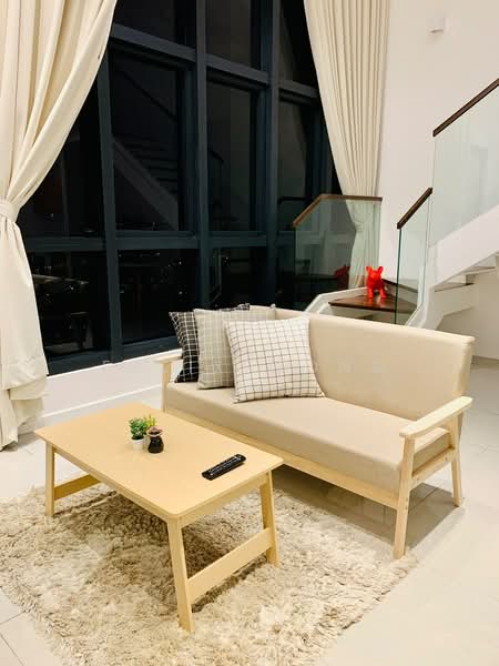 Servis Apartment untuk Disewa di Residential Suites @ HighPark - Felix Wong - Living Room - PropertyGuru.com.my