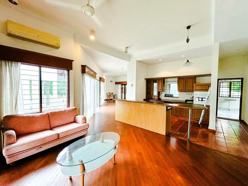 Rumah Banglo untuk Dijual di Shah Alam (Selangor) - Reena Sarif - Living Room - PropertyGuru.com.my