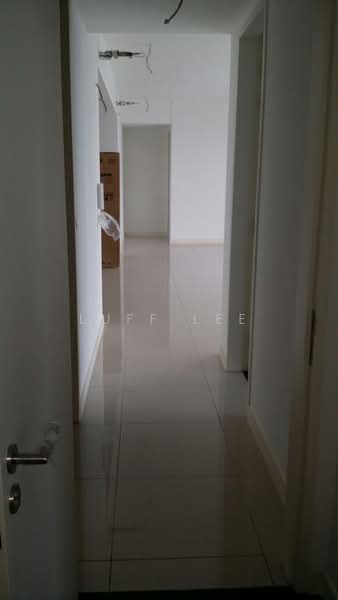 Kondominium untuk Disewa di Windows on The Park - Luff Lee - Corridor - PropertyGuru.com.my