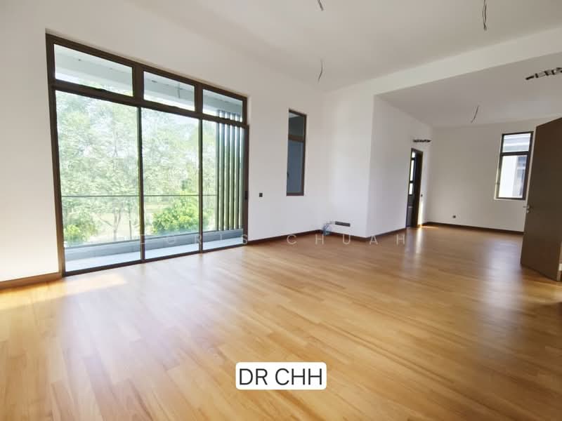 Bungalow for Sale in Setia Alam (Selangor) - Doris Chuah - Living Room - PropertyGuru.com.my
