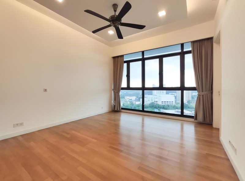 Kondominium untuk Dijual di Zehn Bukit Pantai - Ivan Yap - Living Room - PropertyGuru.com.my