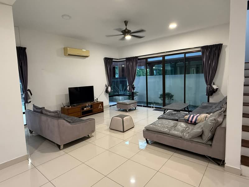 Bungalow for Rent in Horizon Hills (Iskandar Puteri (Nusajaya)) - Nat Sin - Living Room - PropertyGuru.com.my