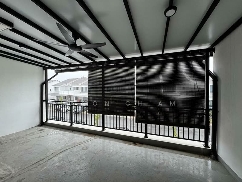 3-storey Terraced House for Rent in Cyberjaya (Selangor) - Jason Chiam - Balcony - PropertyGuru.com.my