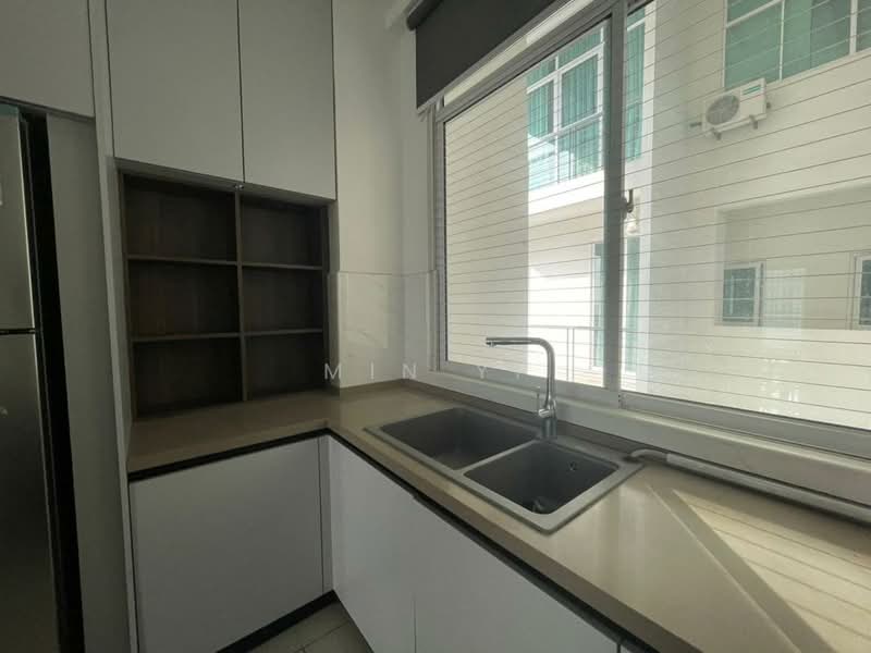 Kondominium untuk Disewa di Scott Residence - Min Yi - Kitchen - PropertyGuru.com.my