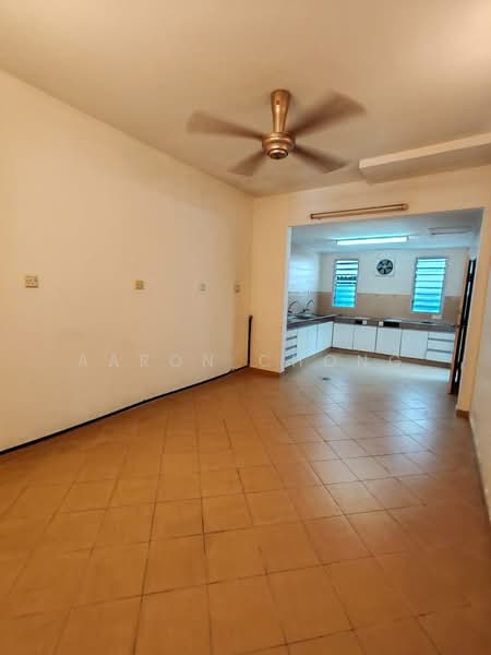 Rumah Teres 2 Tingkat untuk Disewa di Bandar Utama (Selangor) - Aaron Chong - Kitchen - PropertyGuru.com.my