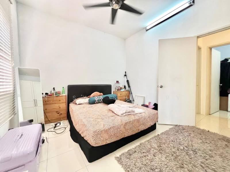 2-storey Terraced House for Sale in Bandar Saujana Putra (Tanjong Duabelas) - Niesya Shuekry - Bedroom - PropertyGuru.com.my