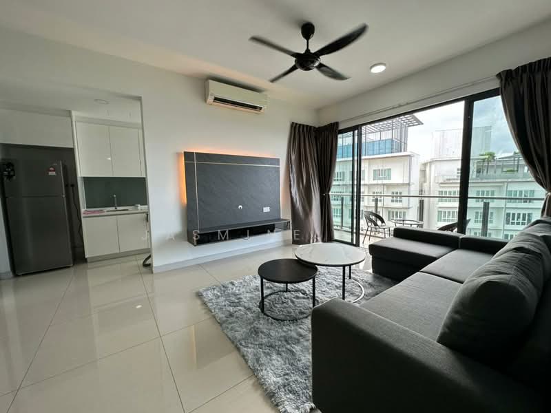 Servis Apartment untuk Disewa di Bora Residences - Jasmine Sin - Living Room - PropertyGuru.com.my