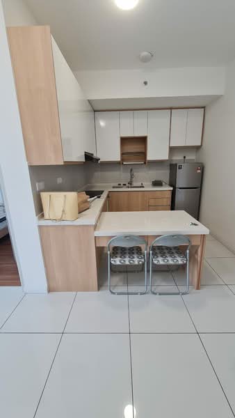 Servis Apartment untuk Disewa di The Glenz @ Glenmarie - Hong Ng - Kitchen - PropertyGuru.com.my