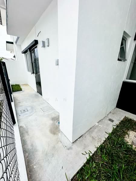 2-storey Terraced House for Sale in Semenyih (Selangor) - Hazwan Hilmi - PropertyGuru.com.my