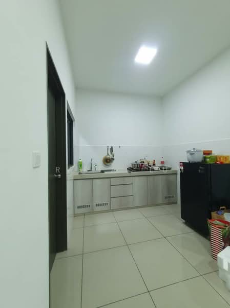 Condominium for Rent at The Henge - Crystal Lum - Kitchen - PropertyGuru.com.my