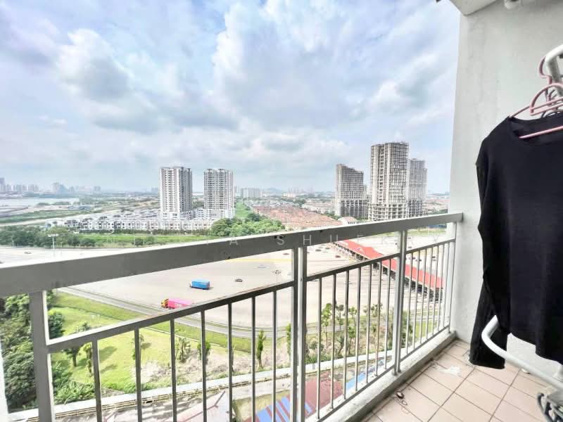 Condominium for Sale at Residensi Laguna (Sunway Belvedere) - Niesya Shuekry - Balcony - PropertyGuru.com.my