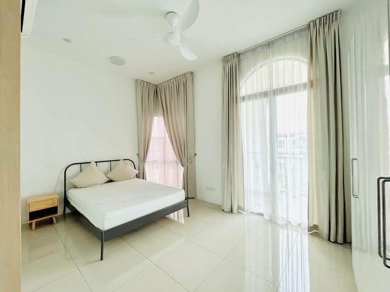 Condominium for Rent at Isle of Kamares - Eryna Sairy - PropertyGuru.com.my