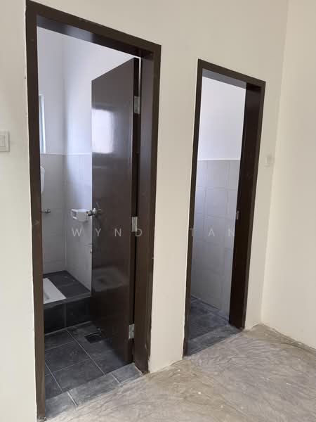 Factory for Rent in Taman Desa Cemerlang (Ulu Tiram) - Wyndz Tan - Bathroom - PropertyGuru.com.my