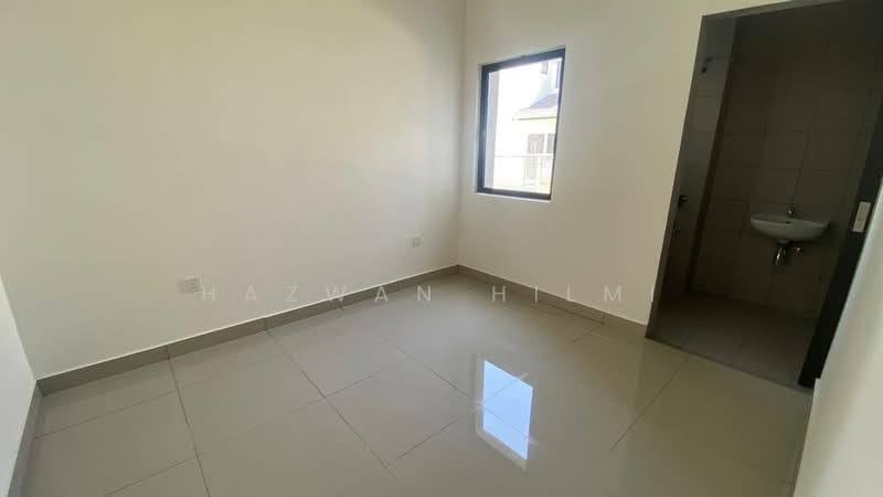 2-storey Terraced House for Sale in Bandar Bukit Raja (Klang) - Hazwan Hilmi - Interior - PropertyGuru.com.my