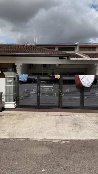 Rumah Teres 1 Tingkat untuk Dijual di Taman Flora Heights (Pasir Gudang) - Fu Heng Chong - Exterior - PropertyGuru.com.my