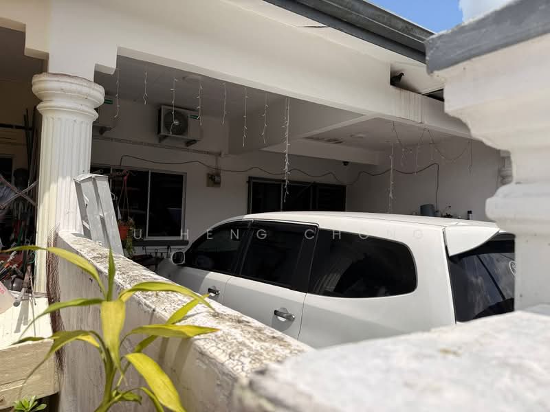 Rumah Teres 1 Tingkat untuk Dijual di Taman Flora Heights (Pasir Gudang) - Fu Heng Chong - Exterior - PropertyGuru.com.my