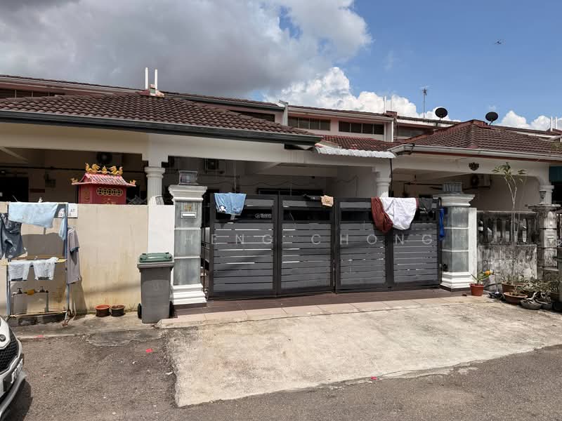Rumah Teres 1 Tingkat untuk Dijual di Taman Flora Heights (Pasir Gudang) - Fu Heng Chong - Exterior - PropertyGuru.com.my