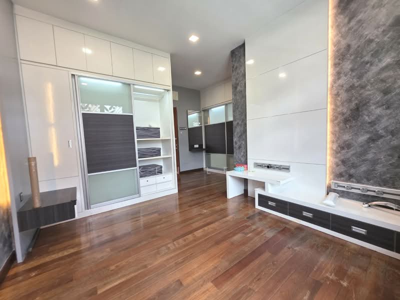 Bungalow for Sale in Bandar Damai Perdana (Cheras) - Ken Lew - Bedroom - PropertyGuru.com.my
