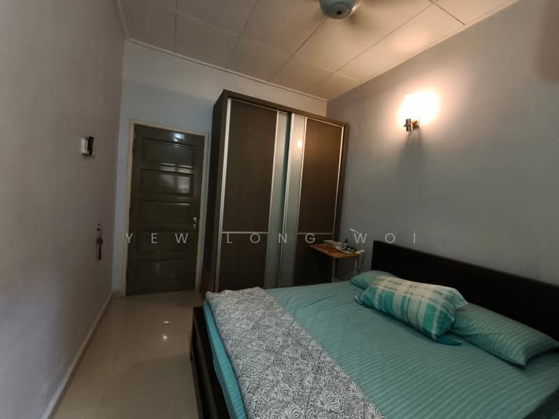 1.5-storey Terraced House for Sale in Bandar Bukit Raja (Klang) - Yew Long Woi - PropertyGuru.com.my