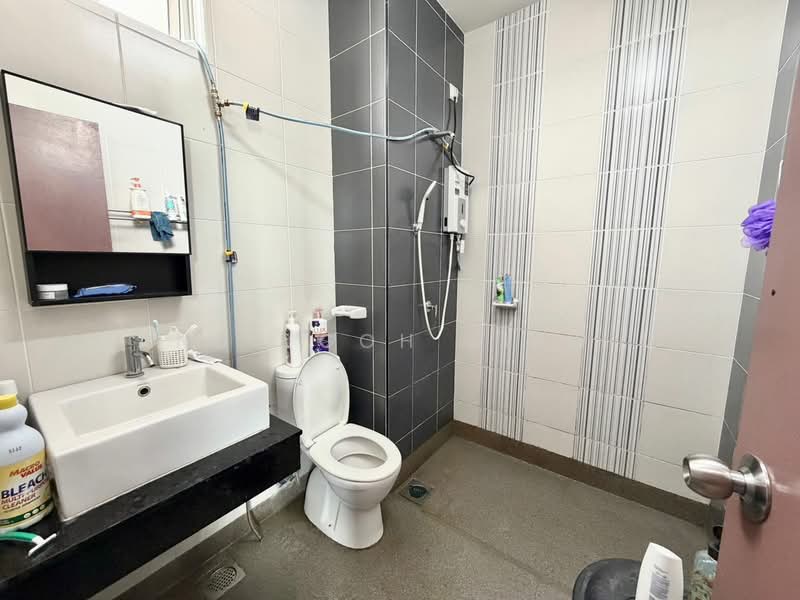 Pangsapuri untuk Dijual di Horizon Residence (Dwi Mutiara) - Mandy Goh Siew Li - Bathroom - PropertyGuru.com.my