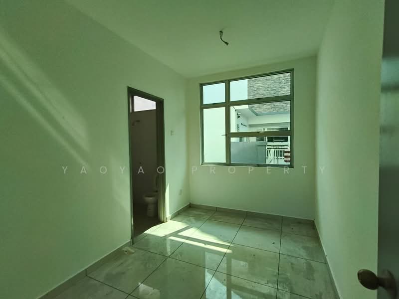 Semi-Detached House for Sale in Mutiara Rini (Skudai) - Yaoyao Property - PropertyGuru.com.my