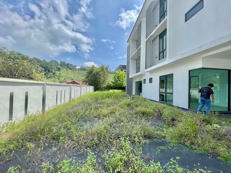 Bungalow for Sale in Taman Puncak Perdana (Shah Alam) - Hazwan Hilmi - Exterior - PropertyGuru.com.my