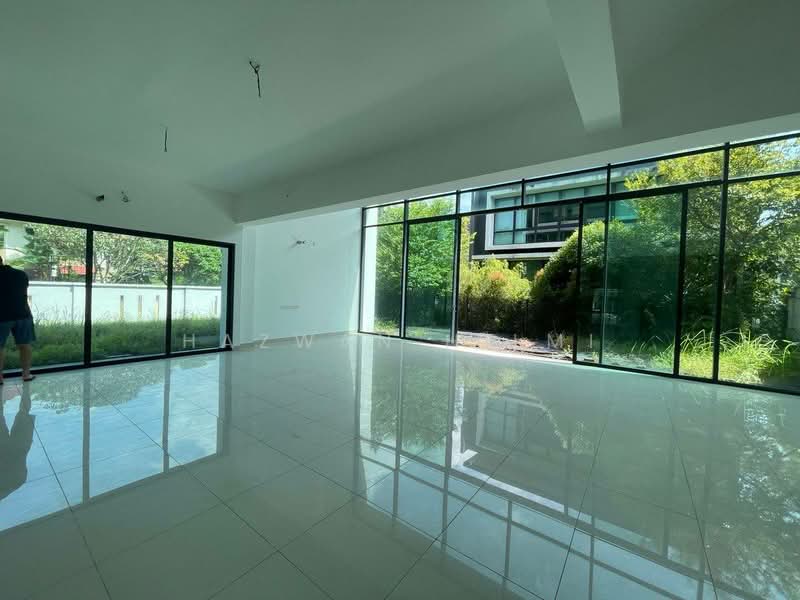 Bungalow for Sale in Taman Puncak Perdana (Shah Alam) - Hazwan Hilmi - Living Room - PropertyGuru.com.my