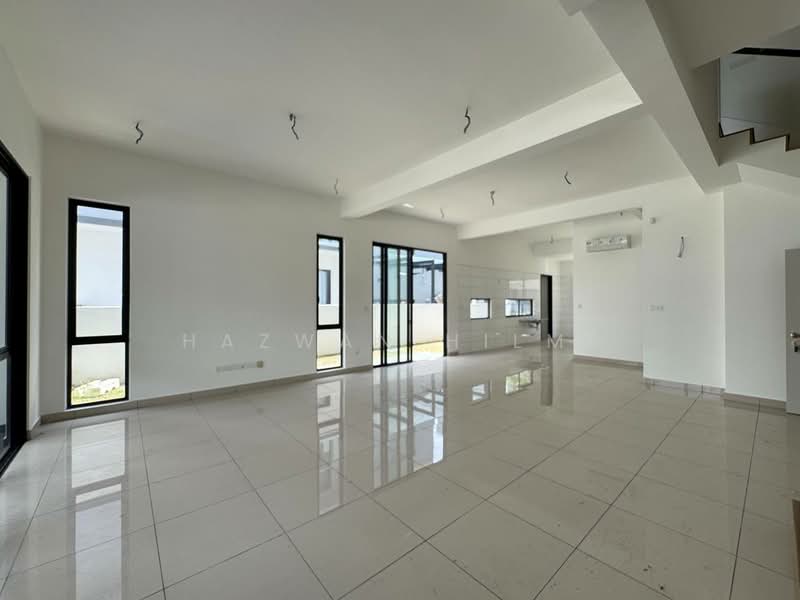 2-storey Terraced House for Sale in Petaling Jaya (Selangor) - Hazwan Hilmi - Living Room - PropertyGuru.com.my
