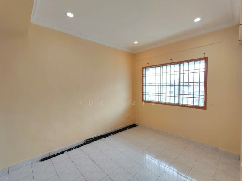 Pangsapuri untuk Dijual di Bayu Puteri 2 - Ida Aziz - Interior - PropertyGuru.com.my