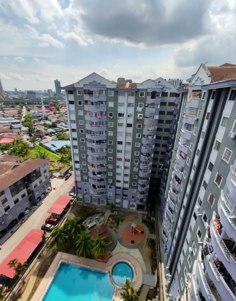 Pangsapuri untuk Dijual di Bayu Puteri 2 - Ida Aziz - Exterior - PropertyGuru.com.my