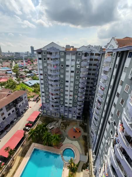 Pangsapuri untuk Dijual di Bayu Puteri 2 - Ida Aziz - Exterior - PropertyGuru.com.my