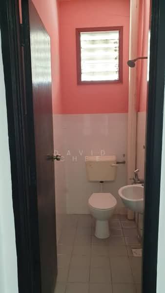 Rumah Teres 2 Tingkat untuk Disewa di Seri Kembangan (Selangor) - David Chee - Bathroom - PropertyGuru.com.my