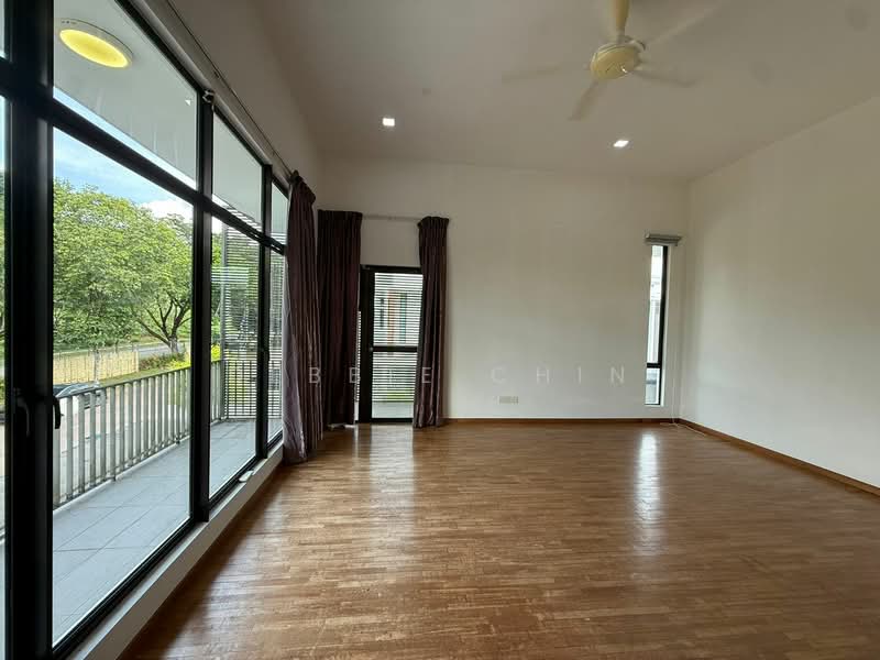 Cluster House for Sale in Johor Bahru (Johor) - Debbie Chin - Living Room - PropertyGuru.com.my