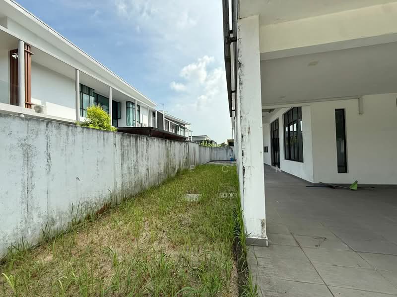 Cluster House for Sale in Johor Bahru (Johor) - Debbie Chin - Exterior - PropertyGuru.com.my