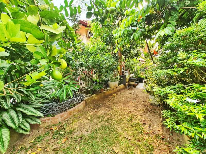 Rumah Teres 2 Tingkat untuk Dijual di Taman Tun Dr Ismail (Kuala Lumpur) - Reena Sarif - Exterior - PropertyGuru.com.my
