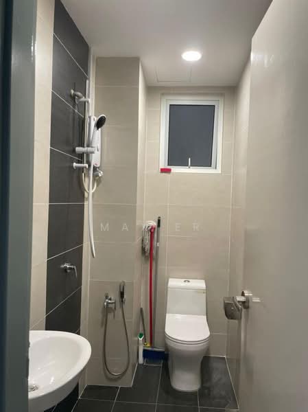Service Residence for Rent at Pinnacle Sri Petaling - Max Er - Bathroom - PropertyGuru.com.my