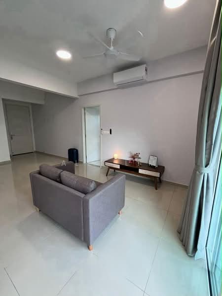 Kondominium untuk Disewa di Ideal Residency - Alex Lim - Living Room - PropertyGuru.com.my