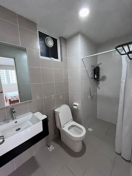 Kondominium untuk Disewa di Ideal Residency - Alex Lim - Bathroom - PropertyGuru.com.my