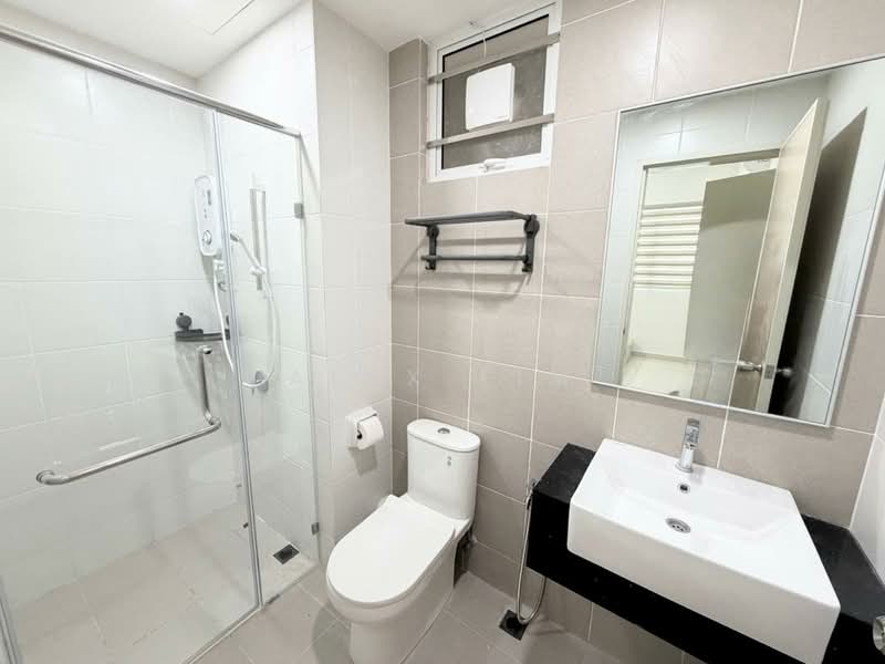 Kondominium untuk Disewa di Ideal Residency - Alex Lim - Bathroom - PropertyGuru.com.my