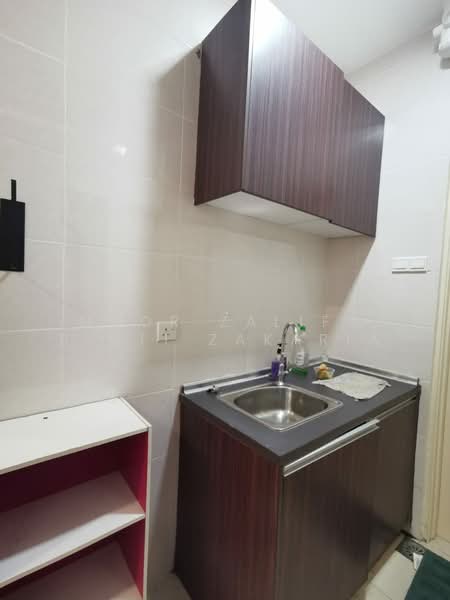 Service Residence for Rent at Vista Alam Serviced Apartment - Noor Zalifa Binti Zakaria - Kitchen - PropertyGuru.com.my