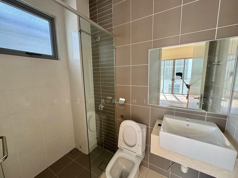 Semi-Detached House for Sale in Denai Alam (Shah Alam) - Hazwan Hilmi - Bathroom - PropertyGuru.com.my