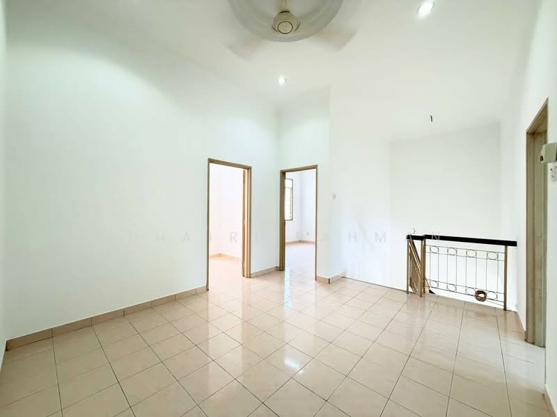 2-storey Terraced House for Sale in Kuala Selangor (Selangor) - Muhairi Rahman - Living Room - PropertyGuru.com.my