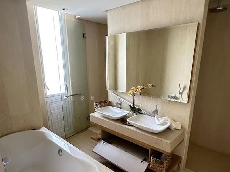 Semi-Detached House for Sale in Johor Bahru (Johor) - Debbie Chin - Bathroom - PropertyGuru.com.my