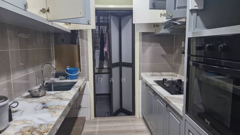 Kondominium untuk Disewa di Puncak Seri Kelana - Zubaidah Kadir - Kitchen - PropertyGuru.com.my