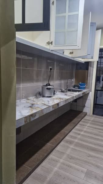 Kondominium untuk Disewa di Puncak Seri Kelana - Zubaidah Kadir - Kitchen - PropertyGuru.com.my