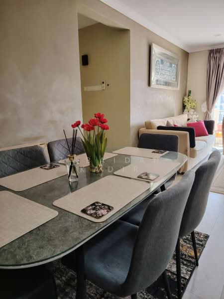 Kondominium untuk Disewa di Puncak Seri Kelana - Zubaidah Kadir - Dining Room - PropertyGuru.com.my