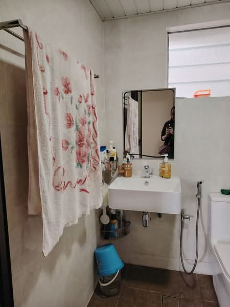 Kondominium untuk Disewa di Puncak Seri Kelana - Zubaidah Kadir - Bathroom - PropertyGuru.com.my
