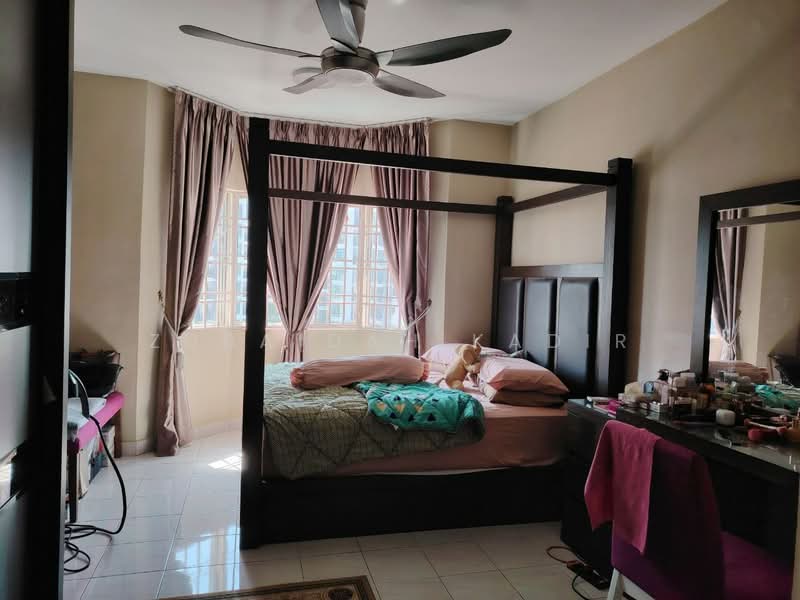 Kondominium untuk Disewa di Puncak Seri Kelana - Zubaidah Kadir - Bedroom - PropertyGuru.com.my